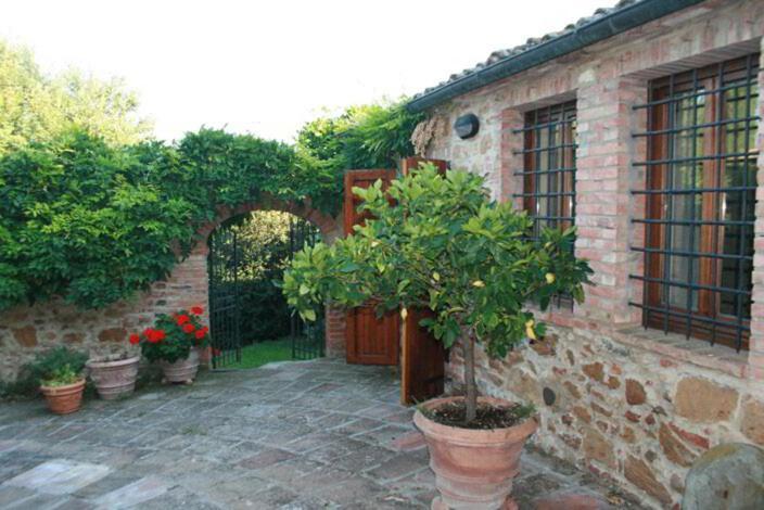 Вилла Podere Gli Oppi Toscana Petroio Экстерьер фото