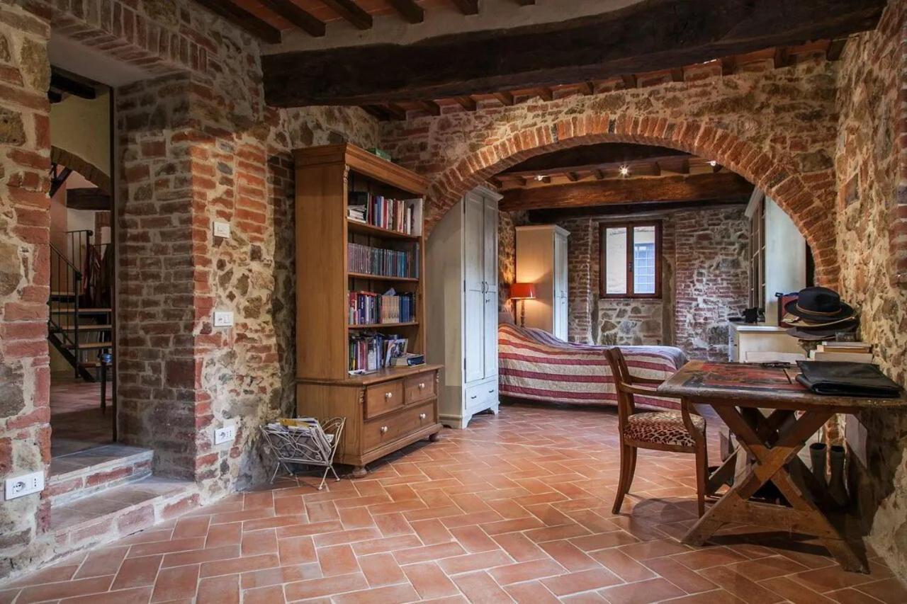 Вилла Podere Gli Oppi Toscana Petroio Экстерьер фото